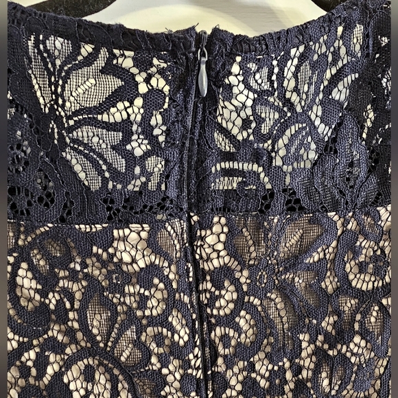 EnFocus Cold Shoulder Sheath Dress- Size 4-Navy Blue/Tan - Picture 4 of 8